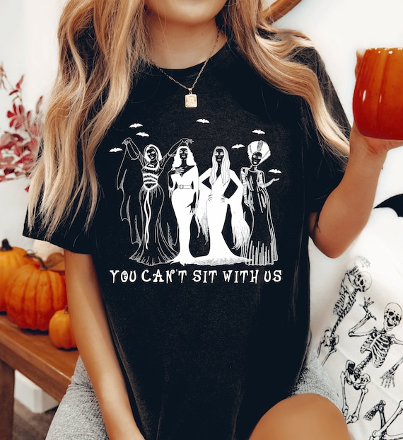 【YukaLicious⭐️ 】　MATHILDA Tシャツ You Can't Sit With Us, Witches Shirt, Halloween Tshirt, Elvira