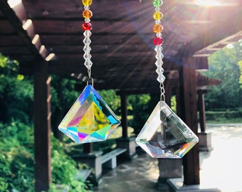 2 Set Crystal Sun Catcher Prisms,Rainbow Maker,Hanging Aura Rainbow Prism,Window Prism Hanging Suncatcher for Home Decor,Housewarming Gift