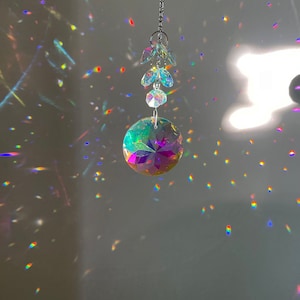 Window Prism Hanging Crystal Flower Suncatcher,Window Prism Crystal,Aurora Borealis Rainbow Maker,Hanging Aura Rainbow Accessory,Gift