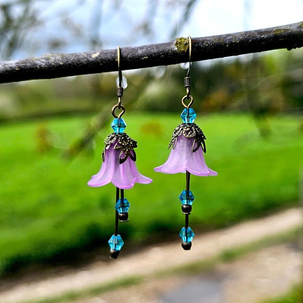 Boucles d'oreilles Clochettes de Fée rose, Swarovski, campanule, féerique