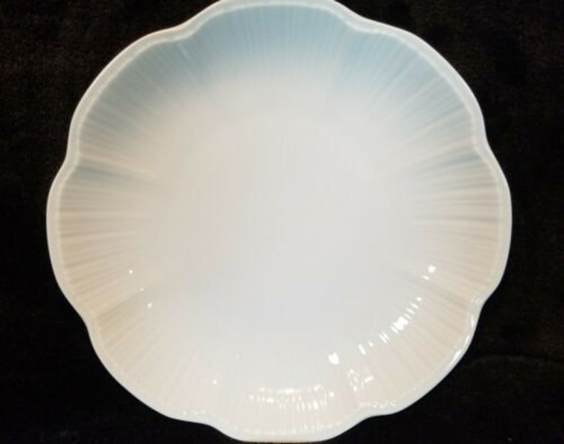 Mint vtg ak kaiser white porcelain ribbed coupe plates set