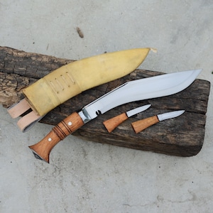 11 inches Traditional Iraqi Freedom Gurkha khukuri-Full Tang-Sharpen-High Quality knives-Handmade kukri-Hand Forged-Ready to use-Machete