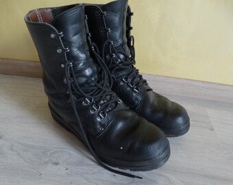 scarponi militari svizzeri