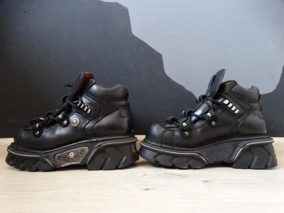 New Rock 90’s Vintage Gotic Platform Boots/Cradle