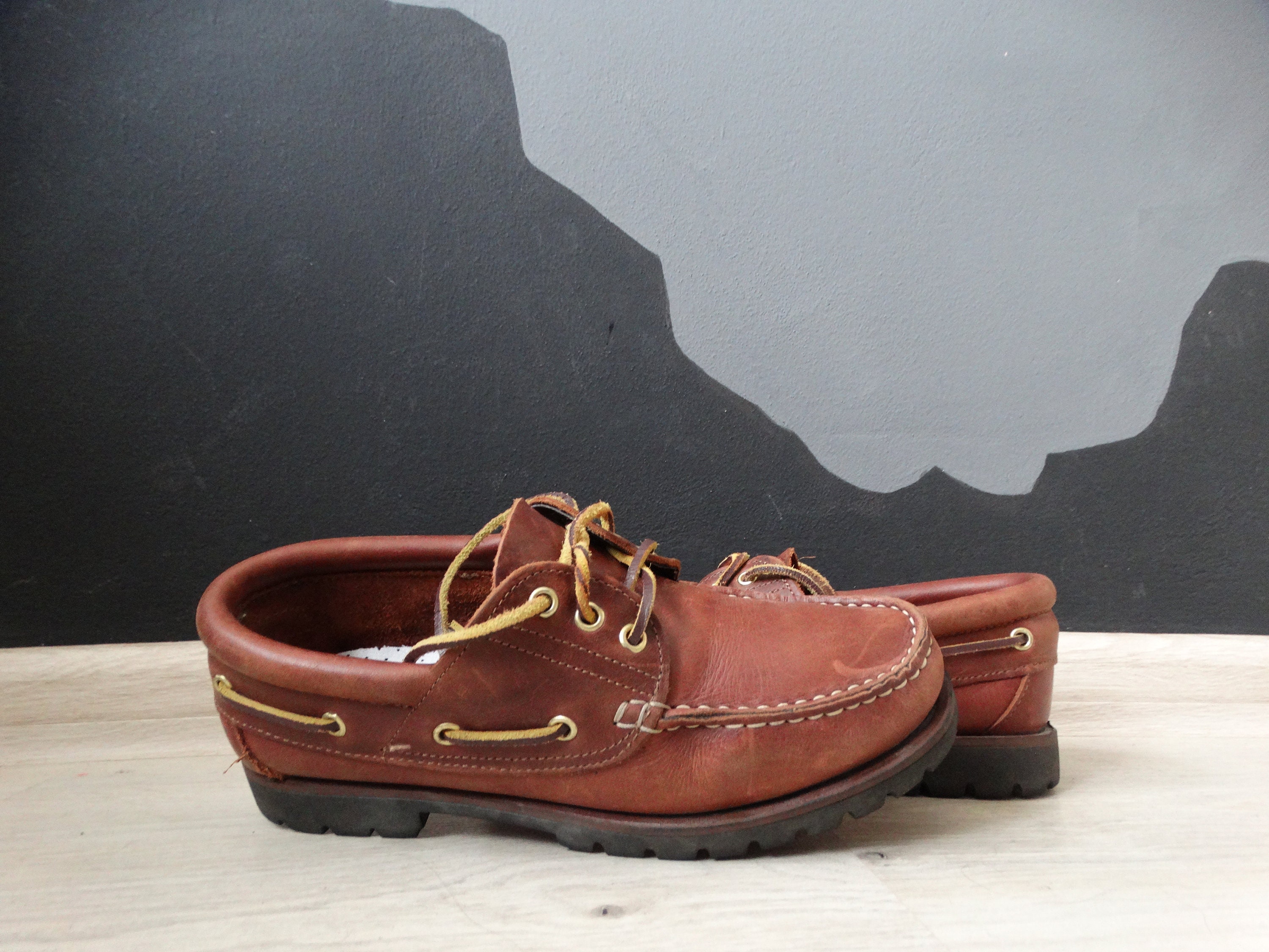 leather t strap