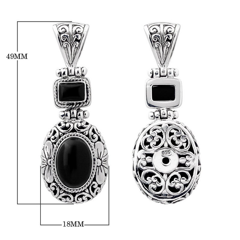 Sterling Silver Pendant With Onyx