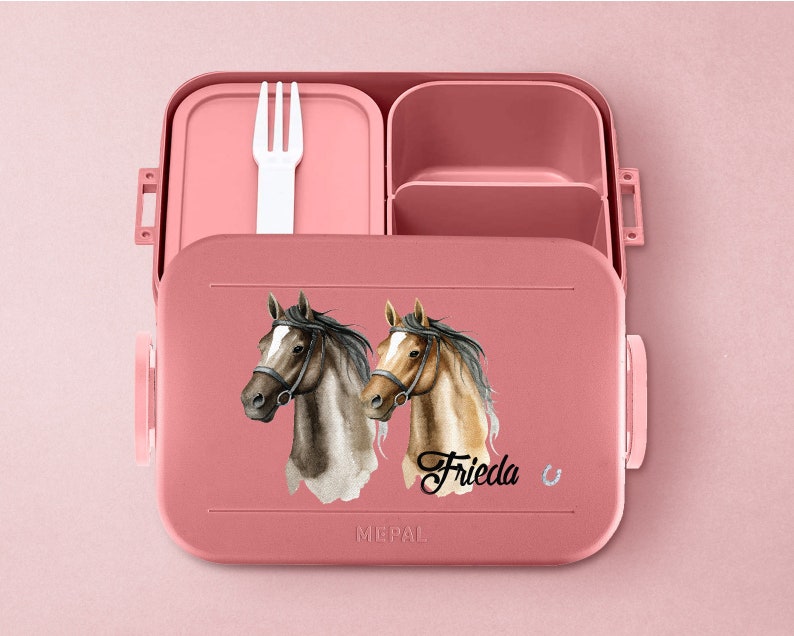 Personalized Mepal lunch box with bento compartments Personalized lunch box with beautiful horses 900ml Lunch box for school and daycare Vivid-Mauve