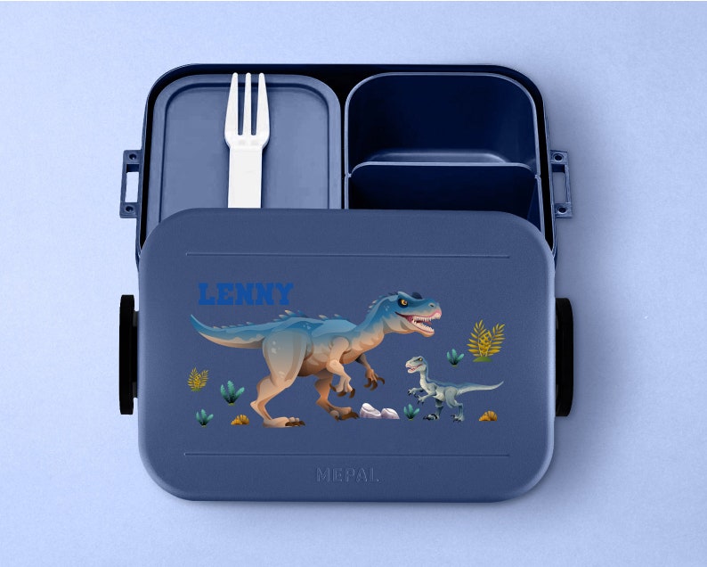 Mepal Take a break T-Rex Lunchbox mit Wunschname Personalisierte Bento Brotdose mit coolem Dino Motiv für Kita, Kindergarten und Schule Nordic-denim