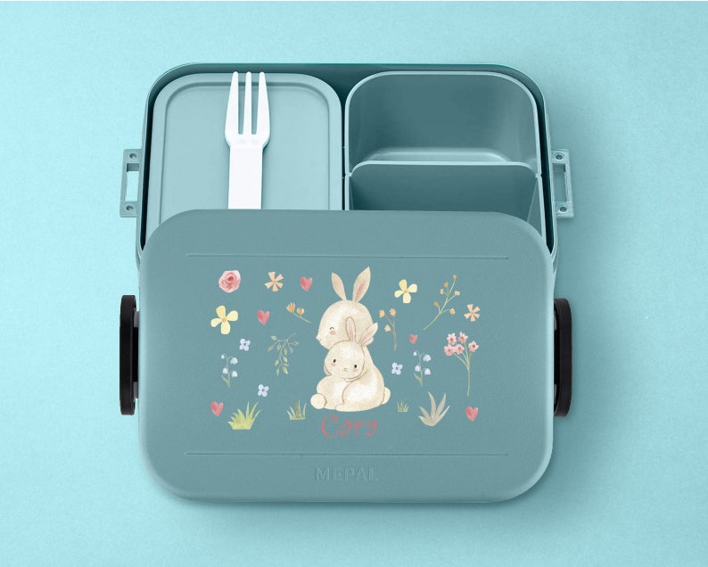 Personalisierte Mepal Take a Break midi Brotdose mit Bentobox und Fächern Personalisierte Mepal Lunchbox midi mit Bohemian Hasen Nordic-green