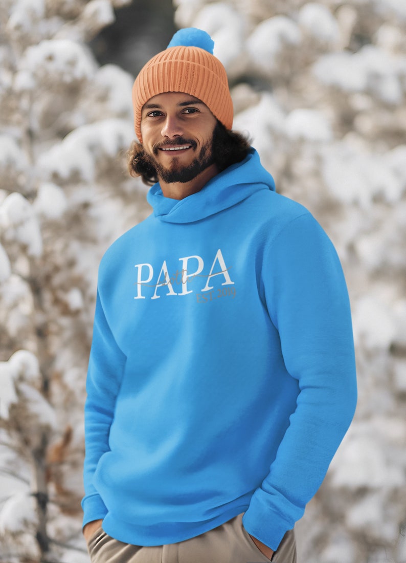 Papa Hoodie est. with children's names / Personalized gift for the best dad with the name of the children Gift for Father's Day Cornflower Blue