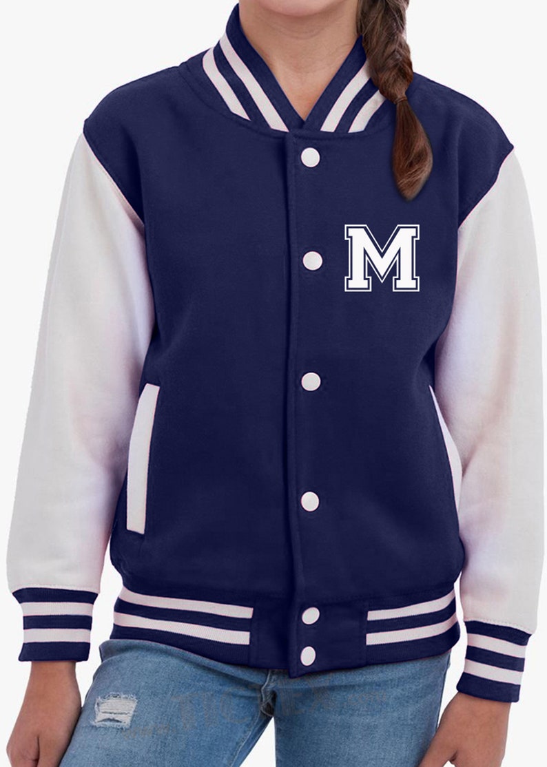 Personalisierte College Jacke mit Initiale für Kinder und Erwachsene College Jacke mit Wunschbuchstabe oder Zahl im College Style Bild 5