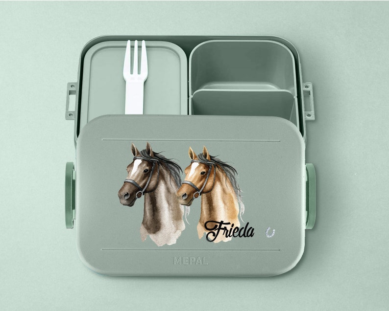 Personalized Mepal lunch box with bento compartments Personalized lunch box with beautiful horses 900ml Lunch box for school and daycare Nordic-Sage
