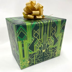 Catsby Metallic Kelly Green and Gold Wrapping Paper