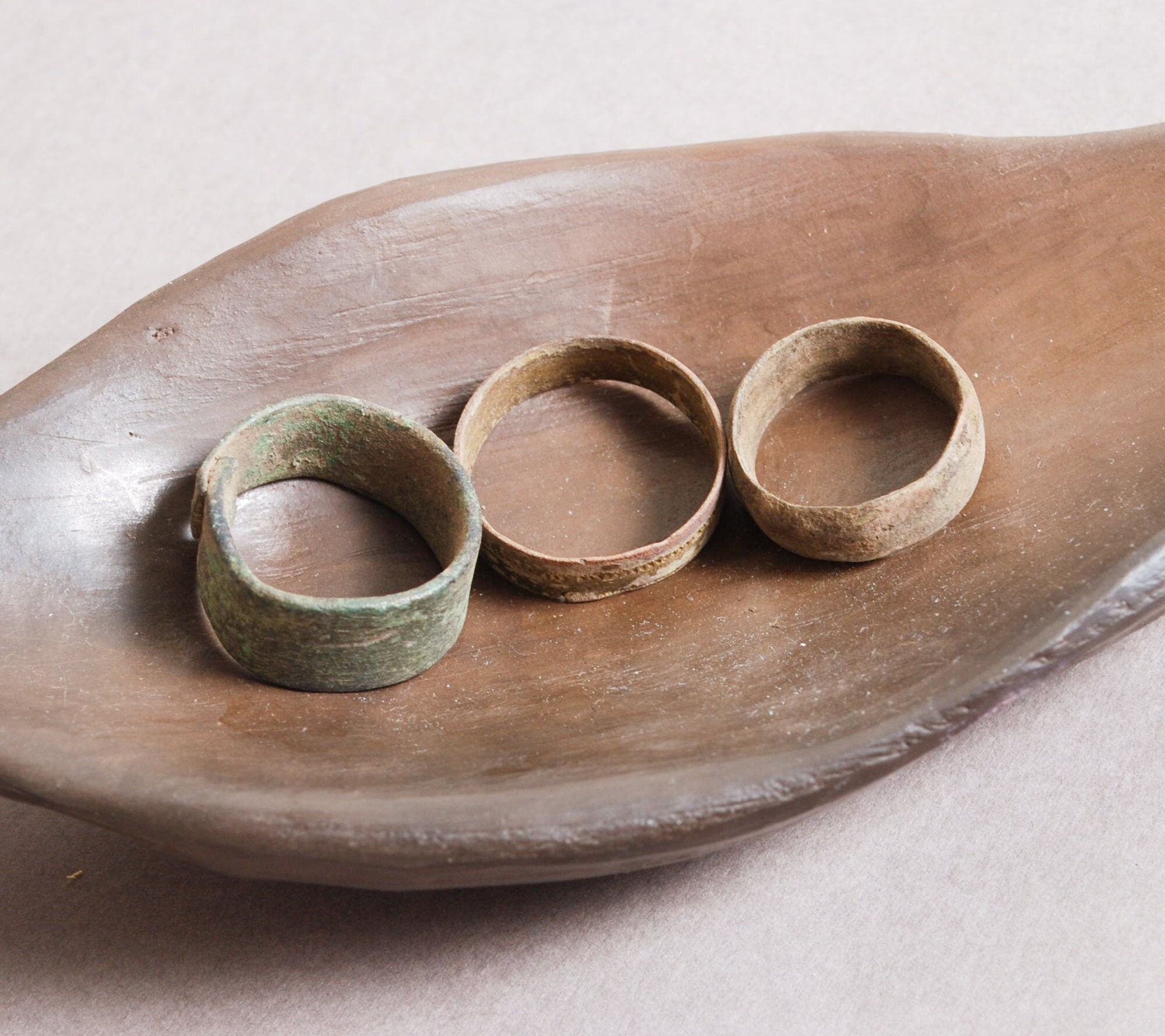 Set of 3 Antique brass rings jewelry original dark patina Etsy