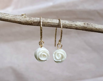 Boucles d'oreilles Fleur de Rose Porcelaine et or Gold filled 14 K (rose éternelle) MORGANE