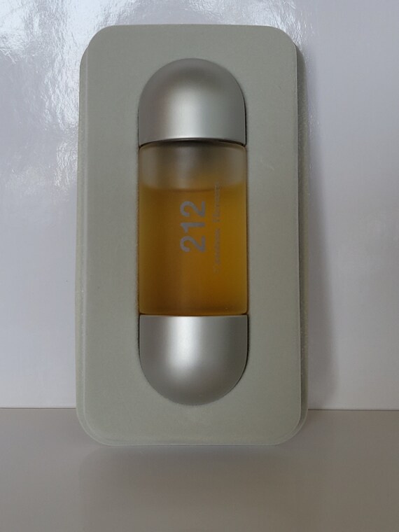 Vintage Carolina Herrera 212 - 30ml Edt Spray - Etsy