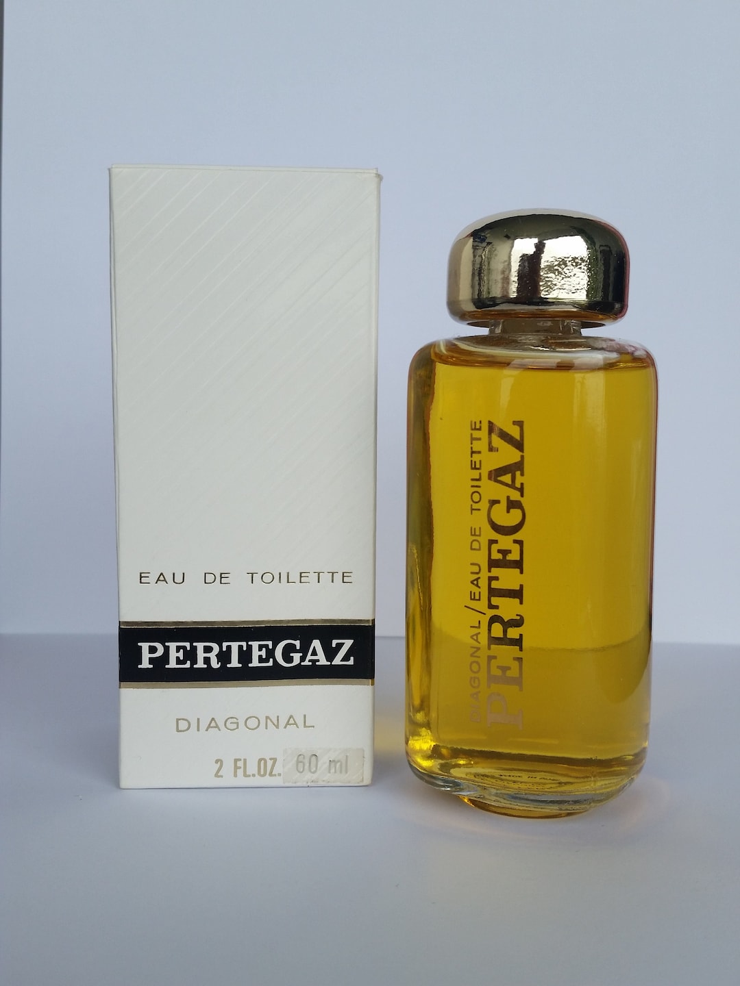 Perfume pertegaz hombre sale