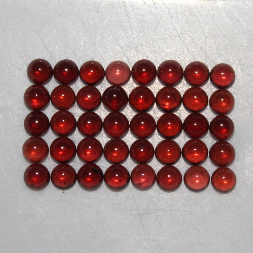 Red Garnet (Almandine) Round Cabochon Loose Gemstones, 3mm to 12mm