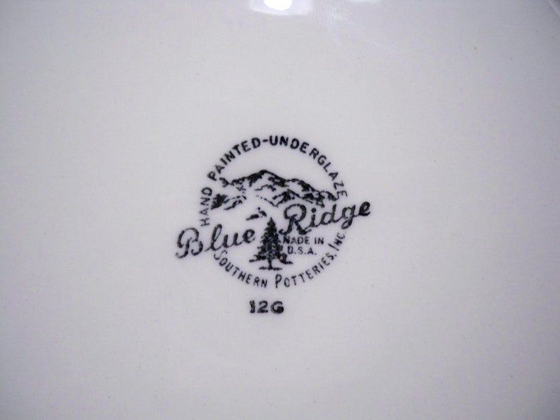 Southern Potteries Blue Ridge 9 plate Red Barn dinnerware pattern Skyline shape 1950s
