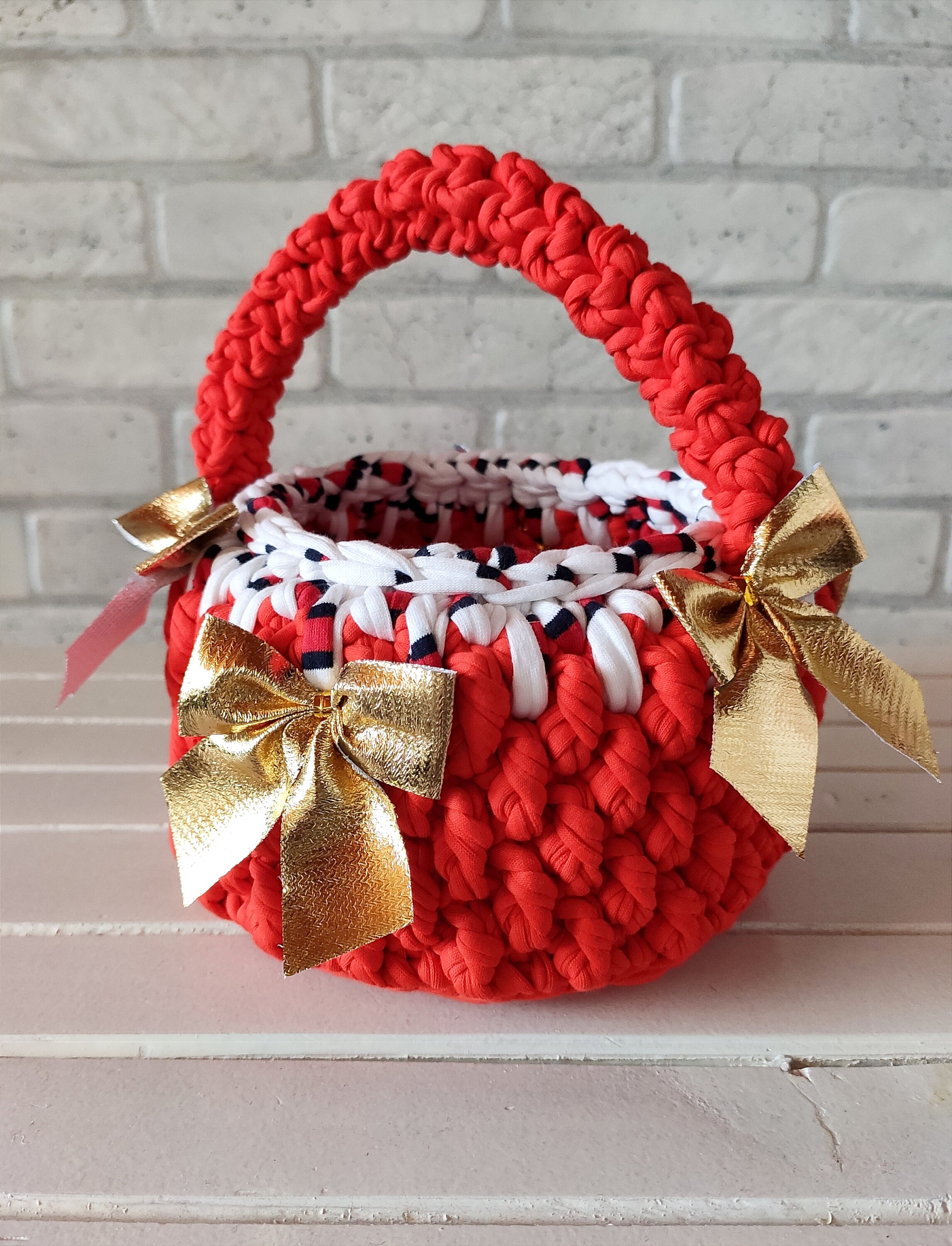 Christmas Basket. Gift Basket for Adults Christmas.christmas Gift for Home.  Handmade Sewing Basket. Sewing Box. Crochet Scrapbooking Basket. 