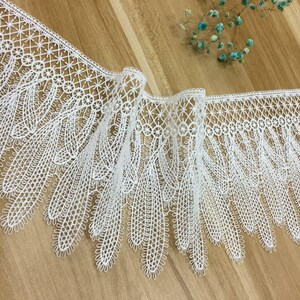 ivory Lace trim, off white trimming lace for bridal veil costume dress garment accessories by yard