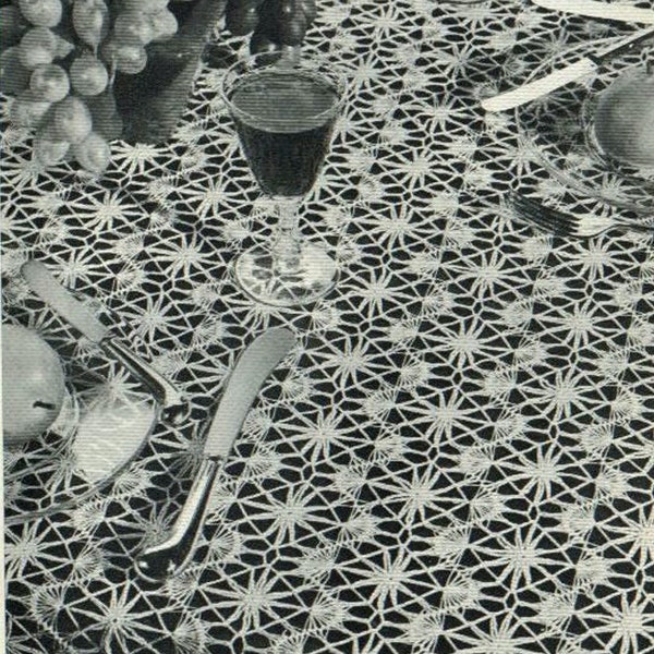 Hairpin lace crochet Tablecloth PDF Pattern 60s, PDF Instant Digital, victorian hairpin crochet Afghan, wedding Motifs, crochet Table Cloth