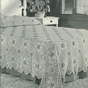 Crochet Bedspread Pattern, vintage crochet PDF Instant Digital, victorian crocheted Blanket, wedding crochet Motif, crochet lace Bedspread