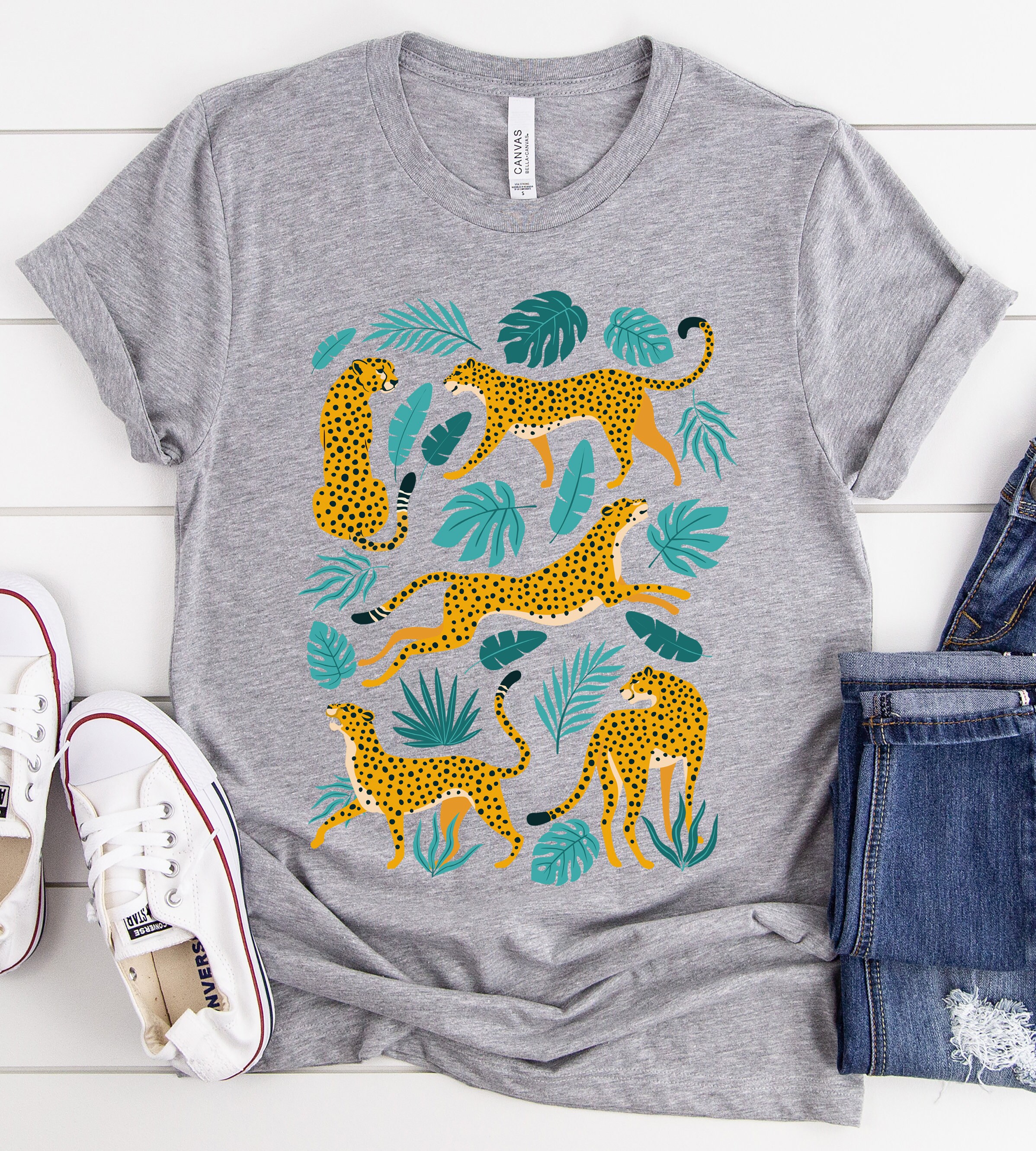 Trendy Boho Tiger Shirt Women Botanical Shirt Tiger Graphic Tee Wild Animal Shirt Tiger Tshirt Safari Shirt Womens Tiger T Shirt Jungle Tee