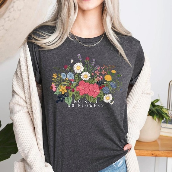Camiseta de flores silvestres camisa de flores silvestres camiseta floral camisa de flores regalo para mujeres camisas de dama regalo de mejor amiga Etsy Espana