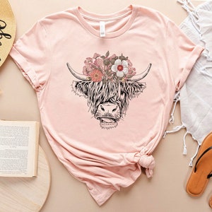 Cute Cow Shirt, Floral Cow Shirt for Mom, Highland Cow Shirt, Cow Gifts ...
