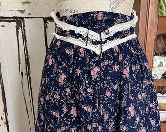 Jessica's Gunnies Vintage 70's Name Brand Trendy Skirt, Zip Up, Navy w/ Pink Floral & White Lace, Tiered Skirt, Spring/Summer Fashion