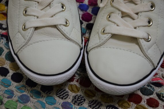 cream leather converse womens
