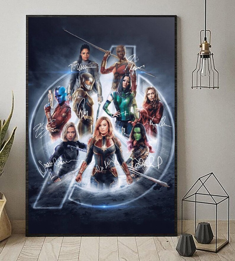 Avengers Endgame Women Superheroes Signatures Portrait Paper Poster No Frame Endgame Poster Marvel Movie Poster Marvel Comics Print