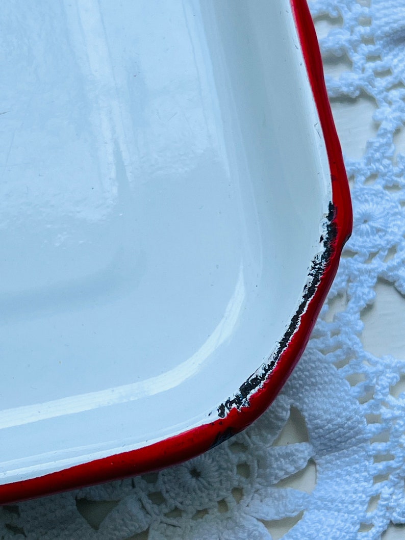Vintage Enamelware Baking Pan White With Red Trim Farmhouse Kitchen