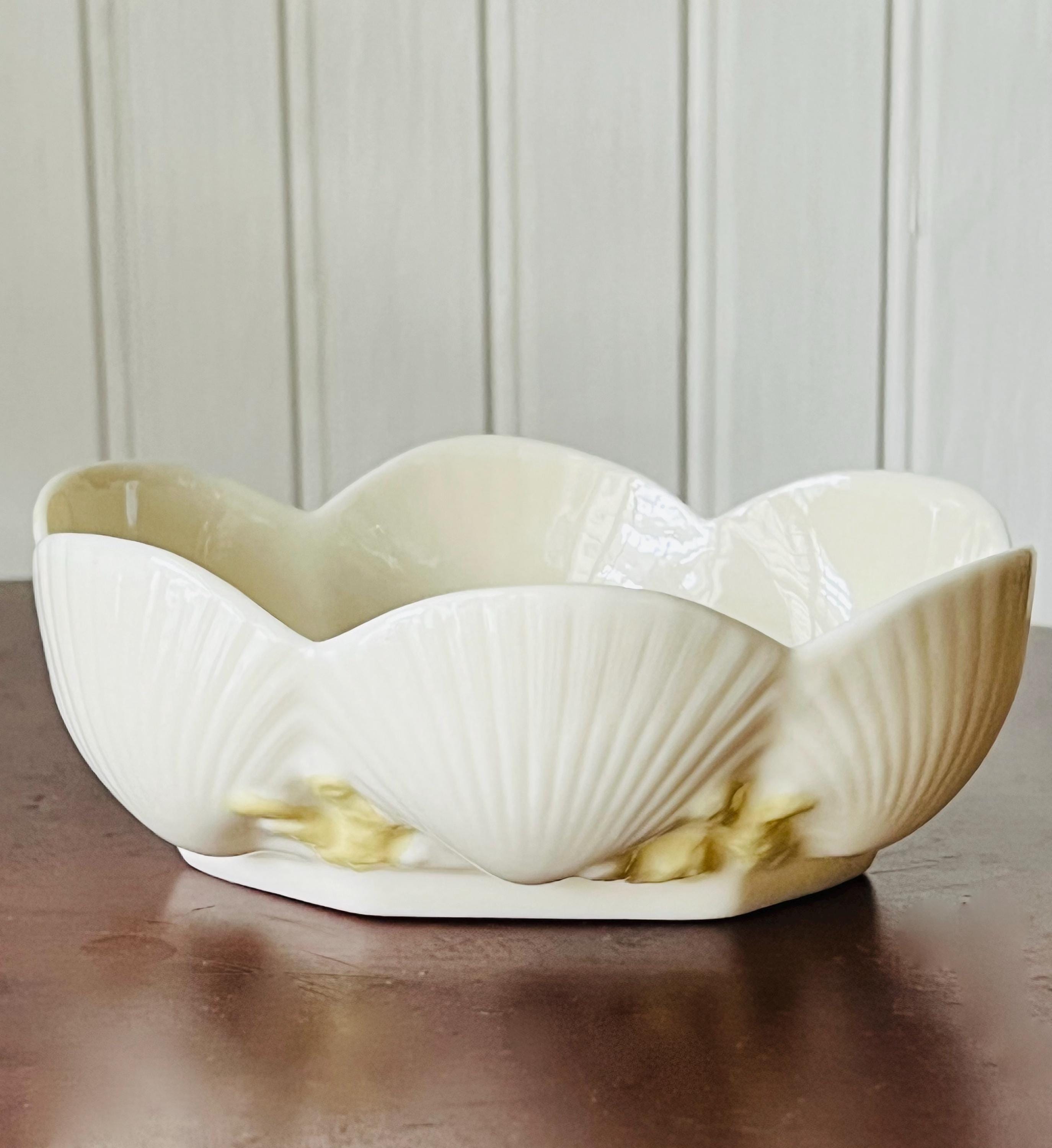 Belleek Ireland Shell And Coral Pattern Oval Bowl Scalloped