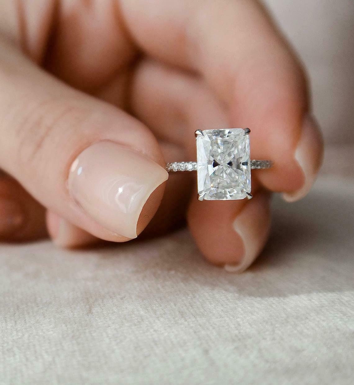 10 carat radiant cut diamond ring 10 carat radiant cut diamond ring