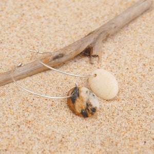 Pebble Earrings, Stone earrings, beach earrings, asymmetric earrings, simple earrings, pebbles beach earrings, hoop pebbles, mini pebbles.