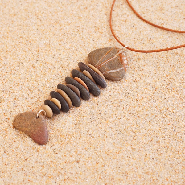 Pebble fish pendant, Unique necklace, nature inspired, Mediterranean, adjustable  necklace, Zen Jewelry, Statement necklace, Terral Natura