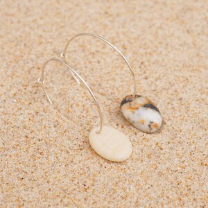 Pebble Earrings, Stone earrings, beach earrings, asymmetric earrings, simple earrings, pebbles beach earrings, hoop pebbles, mini pebbles. image 2