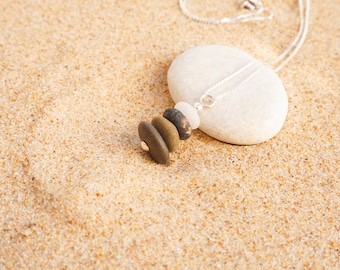 Pebble pendant, silver and pebble, beachy pendant, summer style unique jewel, sea pebble cairn, Dainty rock pendent, Sterling silver chain,