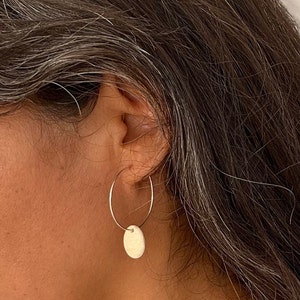 Pebble Earrings, Stone earrings, beach earrings, asymmetric earrings, simple earrings, pebbles beach earrings, hoop pebbles, mini pebbles. image 7