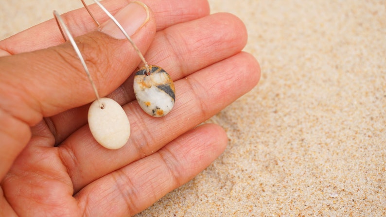 Pebble Earrings, Stone earrings, beach earrings, asymmetric earrings, simple earrings, pebbles beach earrings, hoop pebbles, mini pebbles. image 5