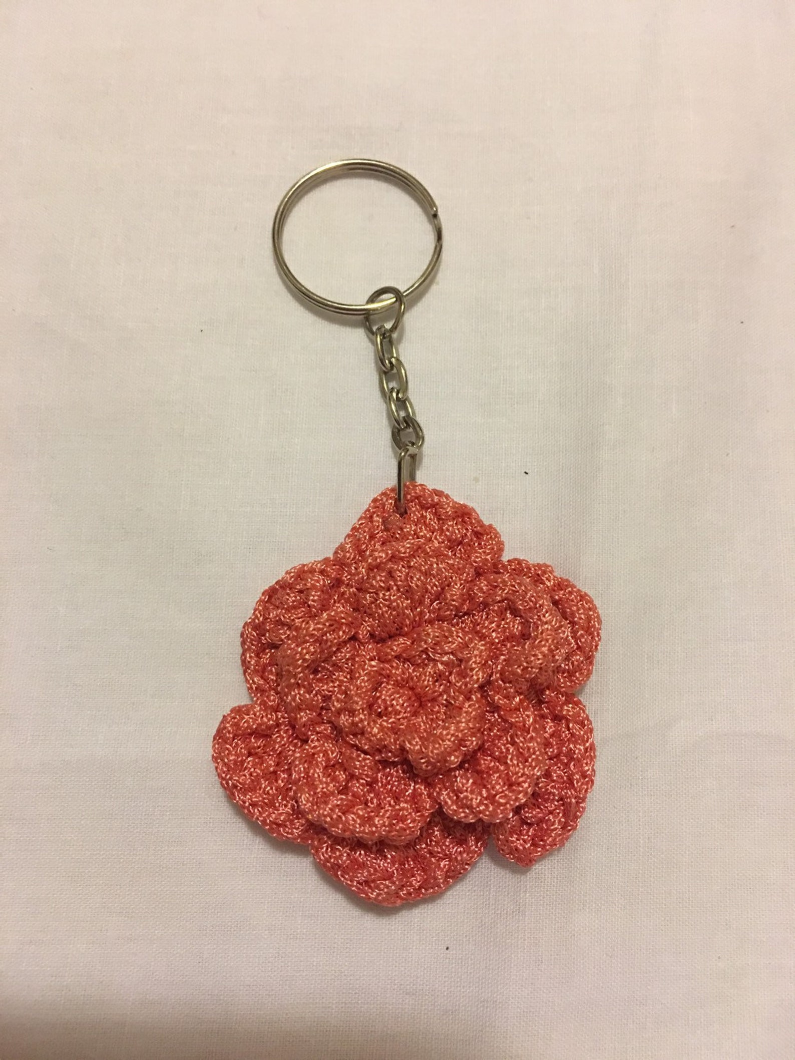 Crochet rose keychain | Etsy