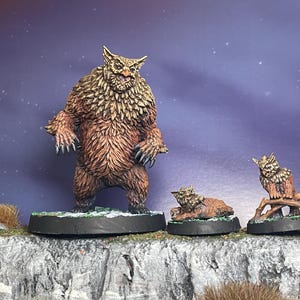 Owlbear family, Owlbear mama with cubs - Painted miniature - D&D - Frostgrave - Pathfinder - RPG