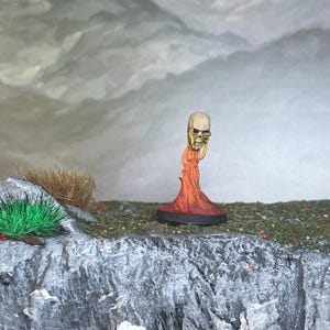 Flaming Skull, Fire Skull - Painted miniature - D&D - Frostgrave - Pathfinder - RPG