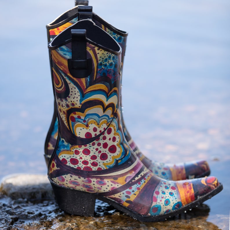 Floral Patterned Rain boot with Western Heel Talolo Floral Bliss image 6