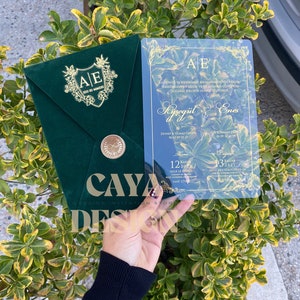 Faire-part de mariage en velours de luxe | Entièrement personnalisable | Enveloppe velours émeraude + carte d'insertion + cachet de cire | Autres couleurs possibles