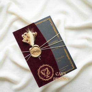 Faire-part de mariage en velours floral de luxe | Entièrement personnalisable | Enveloppe velours émeraude + carte de voeux + cachet de cire + fleur | Couleurs possibles