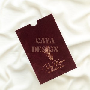 Faire-part de mariage en velours de luxe | Entièrement personnalisable | Enveloppe + carte de visite en velours bordeaux | Cachet Fleur et cire Facultatif | Couleurs possibles