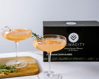 Handblown Crystal Coupe Glasses: Vintage Cocktail & Champagne Set